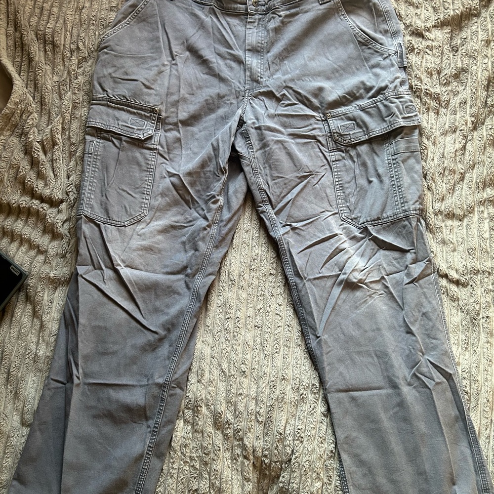 Men’s Gray Cargo Pants